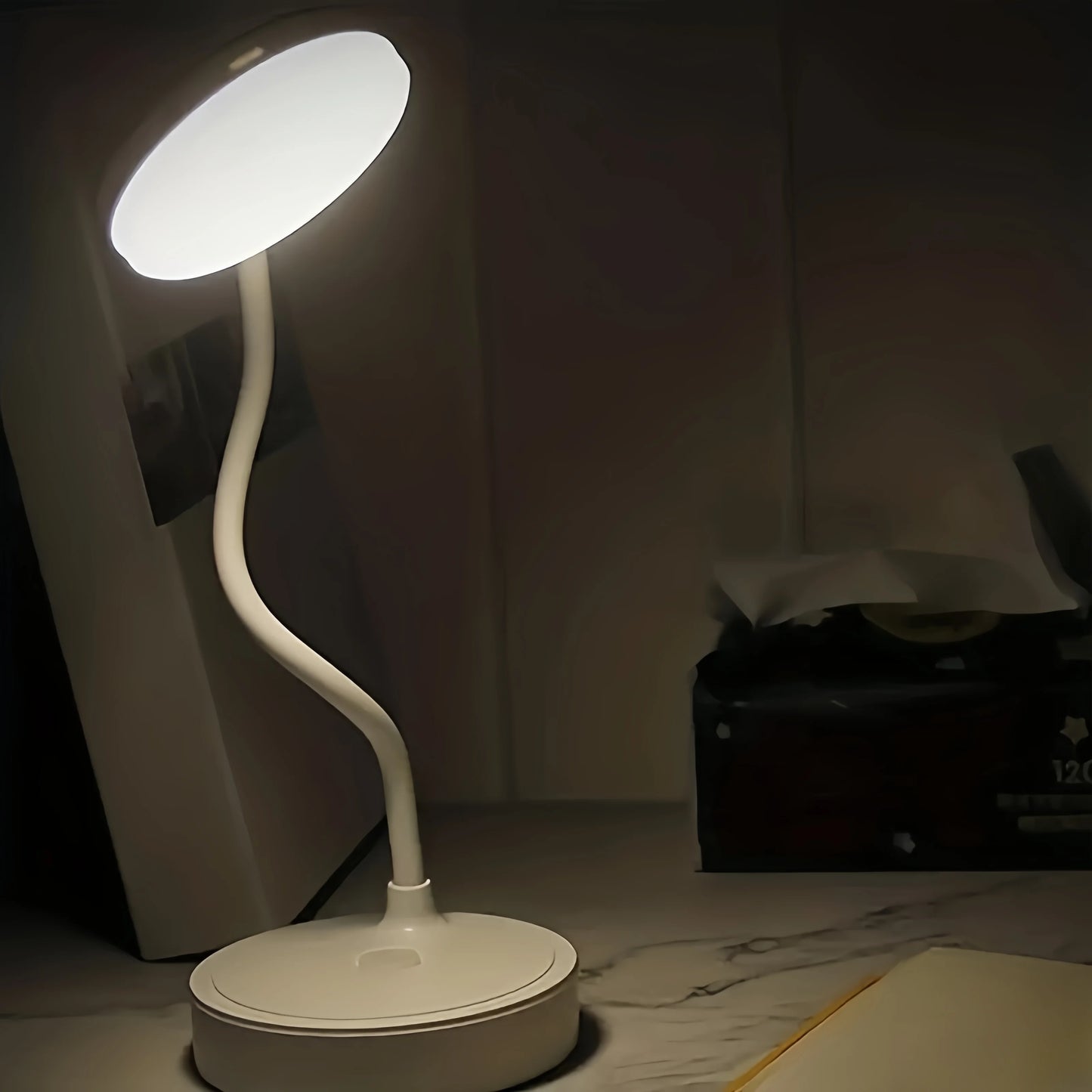 Lampe de bureau LED avec Port de chargement USB, lumière blanche LED Flexible, parfaite pour la maison, le bureau, l'étude de lecture, commande tactile chaude/blanche