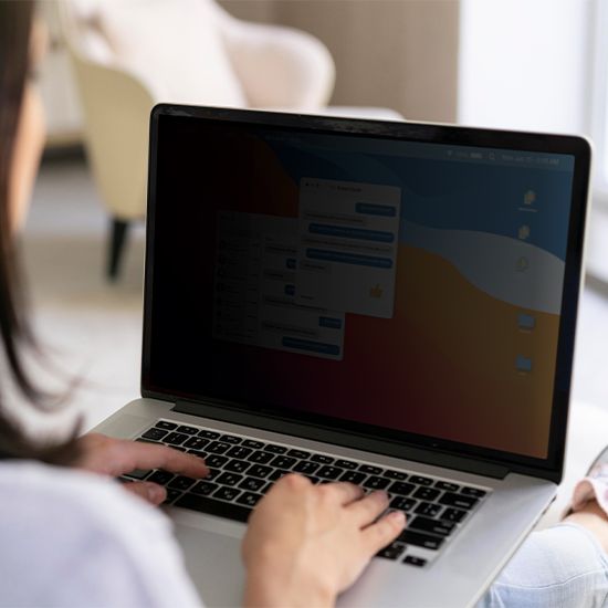 Film Privacy MacBook Air 13" (M2 / M3 / M4) – Finition mate, pose magnétique, vision confidentielle-1